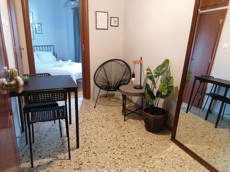 אתונה Minimal Studio Varnava Square - Kallimarmaro Area מראה חיצוני תמונה